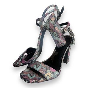 Gianni Bini Heels